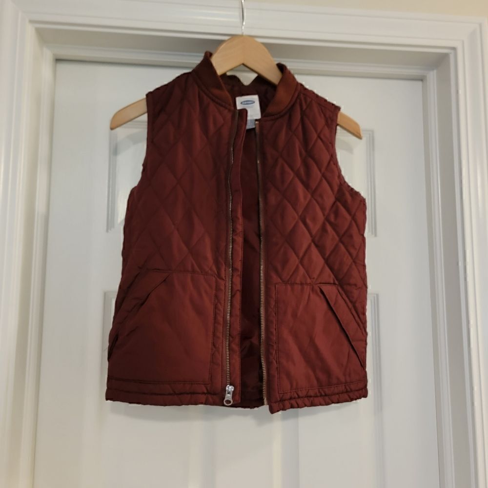 Old Navy | Maroon Quilted Zipper Front Vest Size Medium